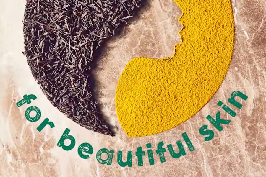 EARTH’S KISS – ‘SUPER NATURALS’